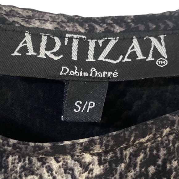 Artisan by Robin Barre gray/black plaid blouse with black chiffon underlay small - Picture 8 of 9